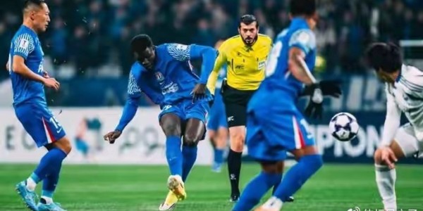 亿万28娱乐-富得流油，申花仅一年球衣广告就3亿，还有门票周边，可独立运营|上海申花|中超|上海申花足球俱乐部|球迷|收入_新浪体育_新浪新闻