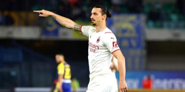 亿万28-米兰1万6远征球迷反客为主 伊布热血讲话动员全队