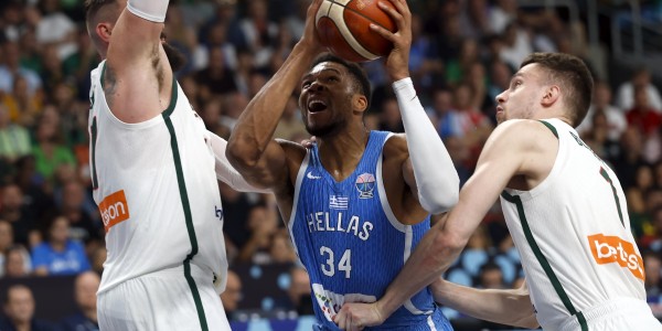 希腊队GM：字母哥今夏与雄鹿出现问题，但仍来到这里全力以赴